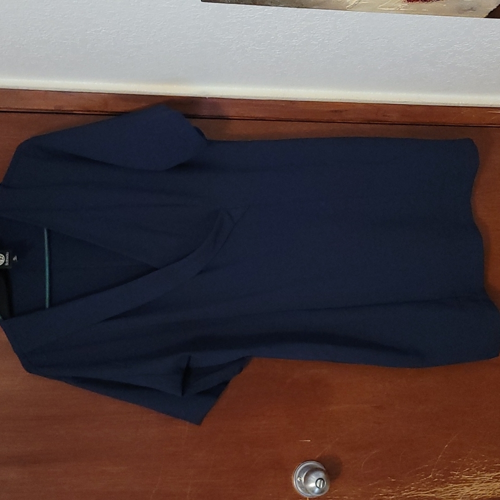 Bobeau short sleeve navy crepe dress, Medium